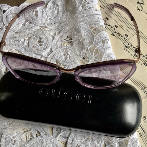 Vintage Gucci 2704 Sunglasses with Case - Picture 3 of 8